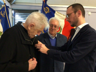 remise médaille Roger et Lucas.png